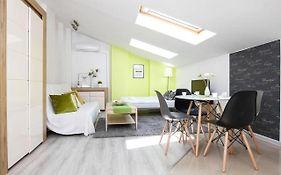 Urban Nest Apartments Lazarza 3